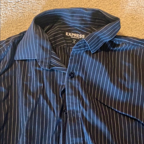 Button down shirt - Picture 2 of 2